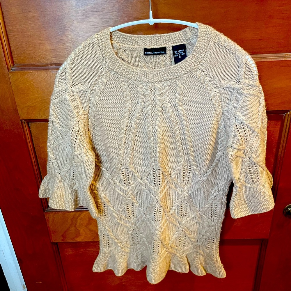 Moda International Sweater (XS/S)